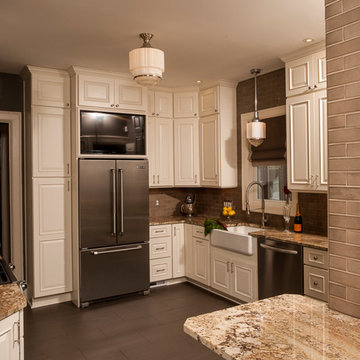 Stately Buffalo Home Kitchen Design
