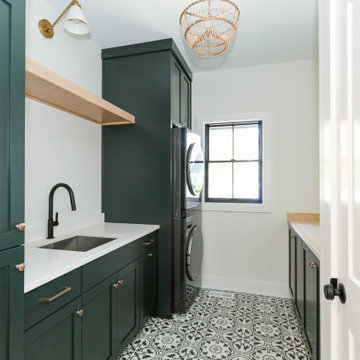 Modern Farmhouse Modified Hampton | Oak Bluff Estates Lemont, IL