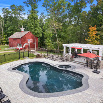 Freeform Pool in Bolton, CT