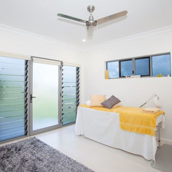Inverted Abode, FNQ - Windows