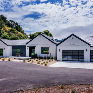 Avila Modern Farmhouse