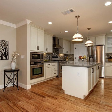 Contemporary Kitchen