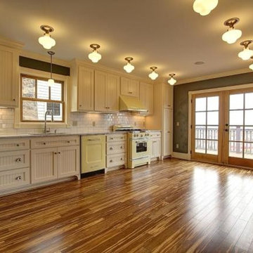 Full Big Chill Kitchen in Arkansas designed by Mark Zweig, Inc.