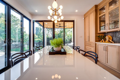 Inspiration for a cottage dining room remodel in Toronto
