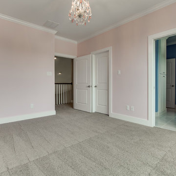 Craftsman: 4,022 ft²/4 BR/3.5 BA/2 ST