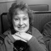 Foto von Corky Hall