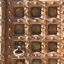 perfect moroccan door design