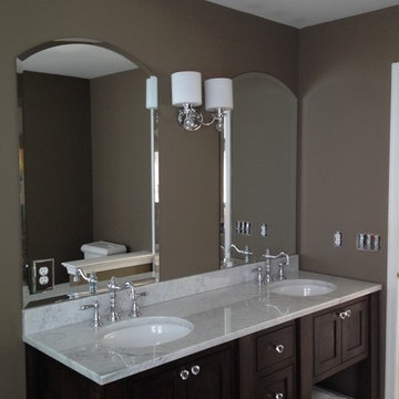 Framed Mirrors & Beveled Mirrors