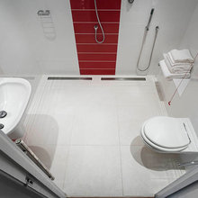 Bathroom (Parents Ensuite)