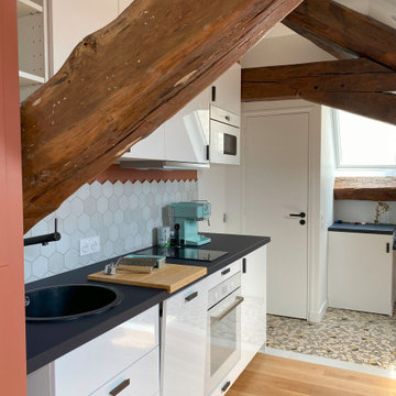 REHABILITATION DE 3 CHAMBRES DE BONNE EN APPARTEMENT 2 pièces