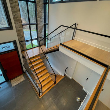 Project #98 | Modern Mono-beam Staircase with Glass Railing