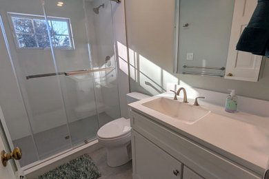Example of a classic bathroom design in Boston