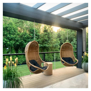Deckorators 2022 - Modern - Deck - Grand Rapids - by Deckorators
