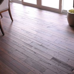 1041 EL - Hardwood Flooring