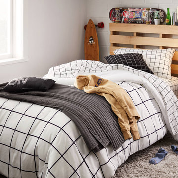 Alarm Check Bedding Collection - Room Essentials™