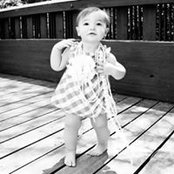 Chrissy Stuva's photo