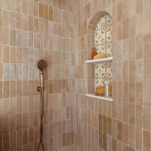 Little bathroom