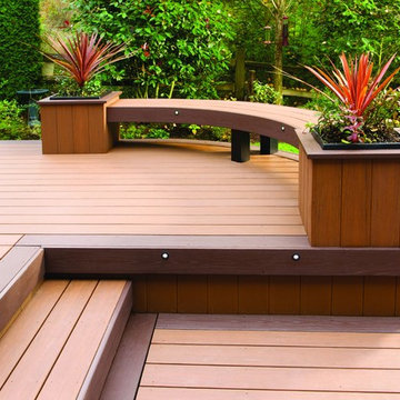 AZEK Arbor Collection in Morado with AZEK Harvest Collection in Kona Accents
