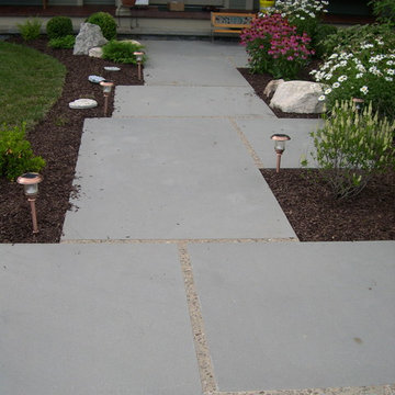 Bluestone Entryway Planting