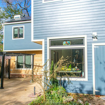 Northwest Washington James Hardie Siding and Marvin Window Installation