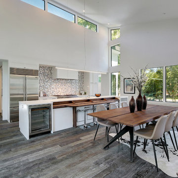 Contemporary Kitchen