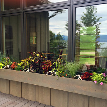 Window flower box