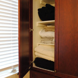 Tranquil Master Bathroom - Bathroom Cabinets