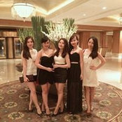 To Huong's photo