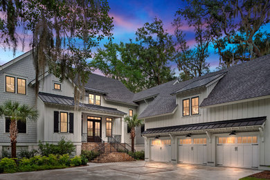 Example of a beach style exterior home design in Charleston