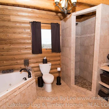 Lakeland Log Homes Model, MN (L10041)