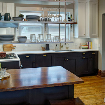 Small yet Functional Vintage Kitchen