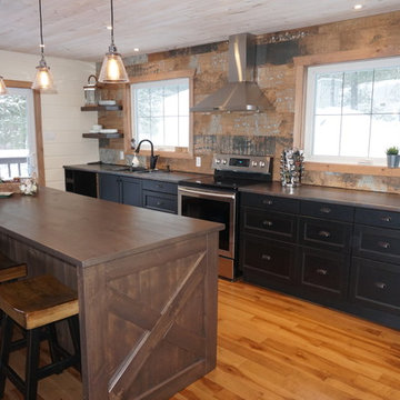 Rustic Farmhouse Cottage Kitchen