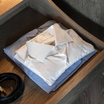 Bespoke luxury fitted bedroom furniture