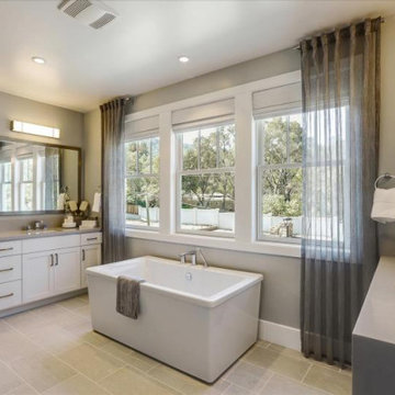 Montalvo Oaks by SummerHill Homes: Residence 7C & 7D Master Bathroom