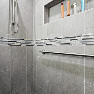 Example of a small transitional home design design in Austin