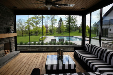 Minimalist sunroom photo in Other
