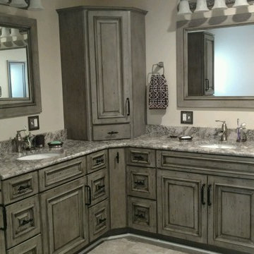 Appaloosa Master Bath