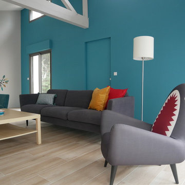 Salon dans une villa au bord de mer