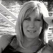 Kim Craton's photo