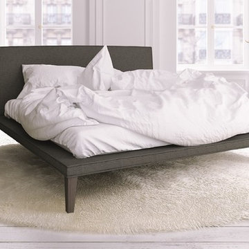 INEDITO. Model GILDA