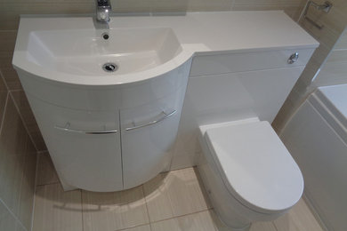 Shower Bath with P Shaped Vanity Basin