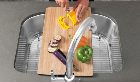 Clever Extras for a Perfectly Personalized Kitchen Sink