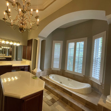 Saxon Interior Wallpaper Removal and Master Bath Refinish