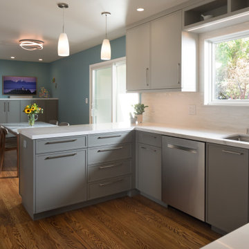 El Cerrito Mid-Century Modern Ranch Kitchen