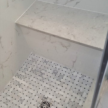Lovely Victorian trenzado Marmara gris shower floor.