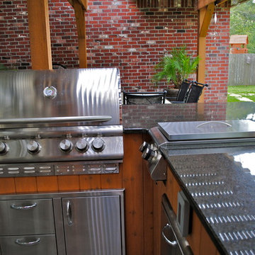 Black Pearl Outdoor Kitchen