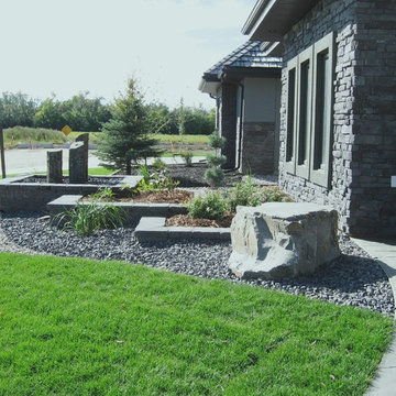 Large Front Yard - Small Back Yard