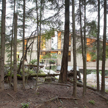 Orcas Island Hillside Home