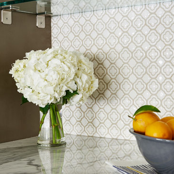 Tilt Clover White Crackle