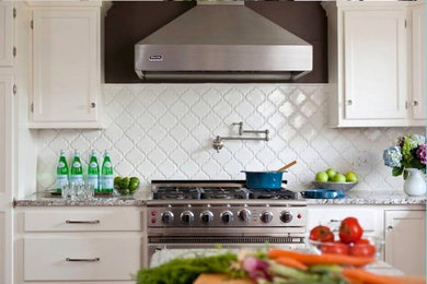 Inspiration for a timeless kitchen remodel in Philadelphia